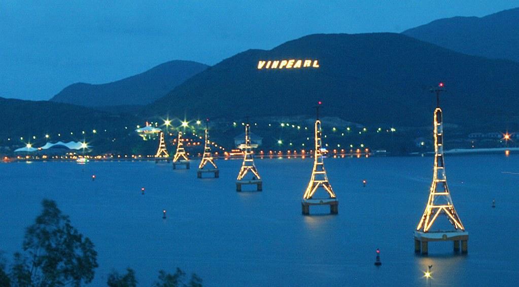Glory Dragon Hotell Nha Trang Exteriör bild