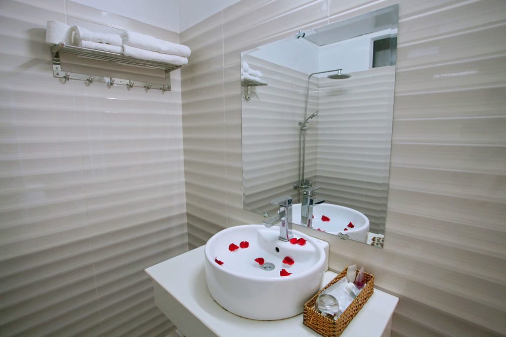 Glory Dragon Hotell Nha Trang Exteriör bild